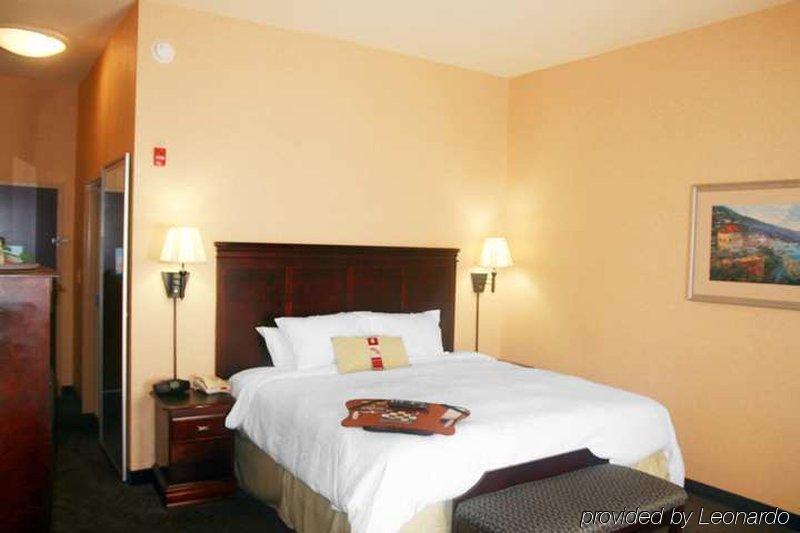 Hampton Inn & Suites Nacogdoches Habitación foto